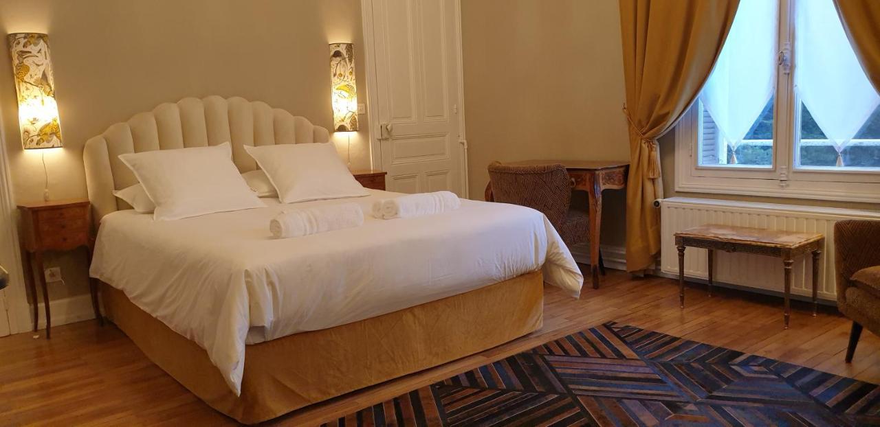 Bed and Breakfast La Maison Leonard Blere Екстер'єр фото